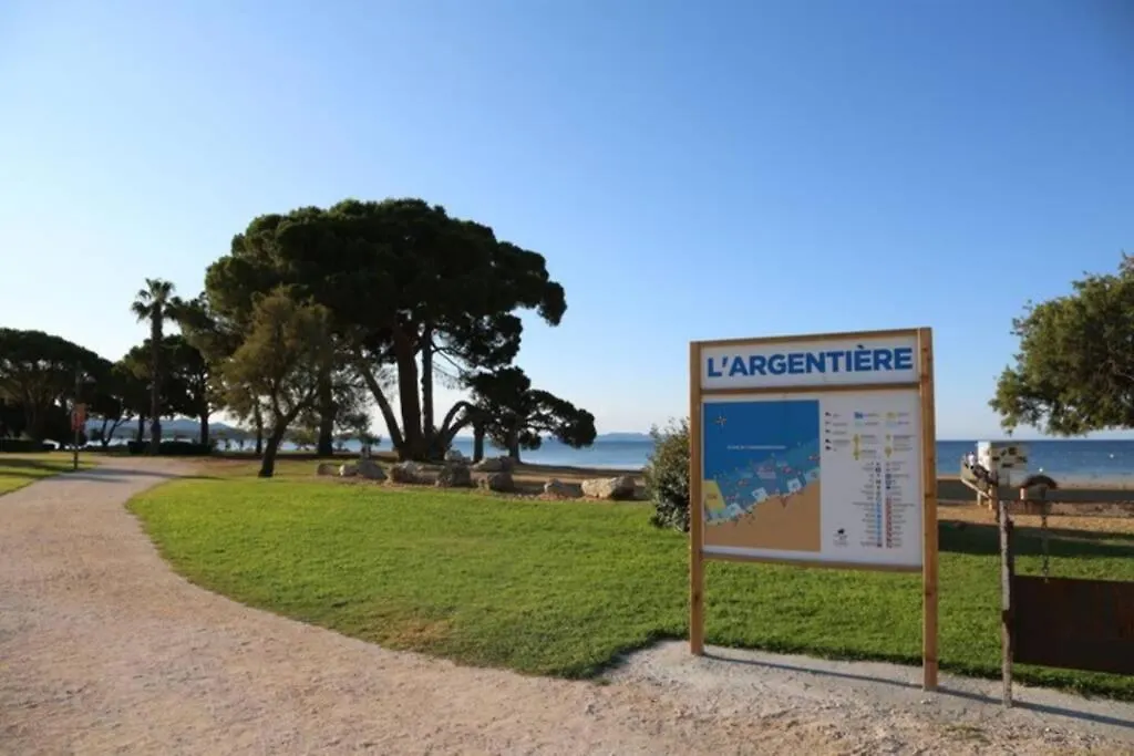 Suite 1 Chambre, 1 Sejour, Climatise, Piscines, 400M De La Mer La Londe-les-Maures 0*,