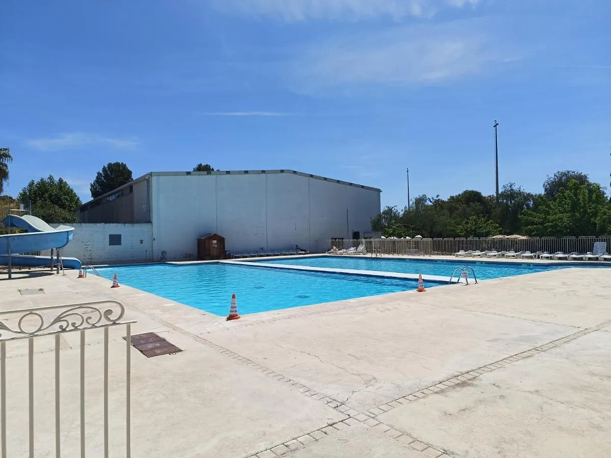 Suite 1 Chambre, 1 Sejour, Climatise, Piscines, 400M De La Mer La Londe-les-Maures France